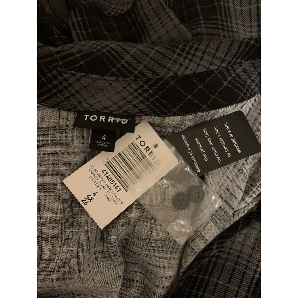 Torrid Womens Size 4 Top Plaid Fit And Flair Button Front New With Tags 4x - Picture 3 of 7